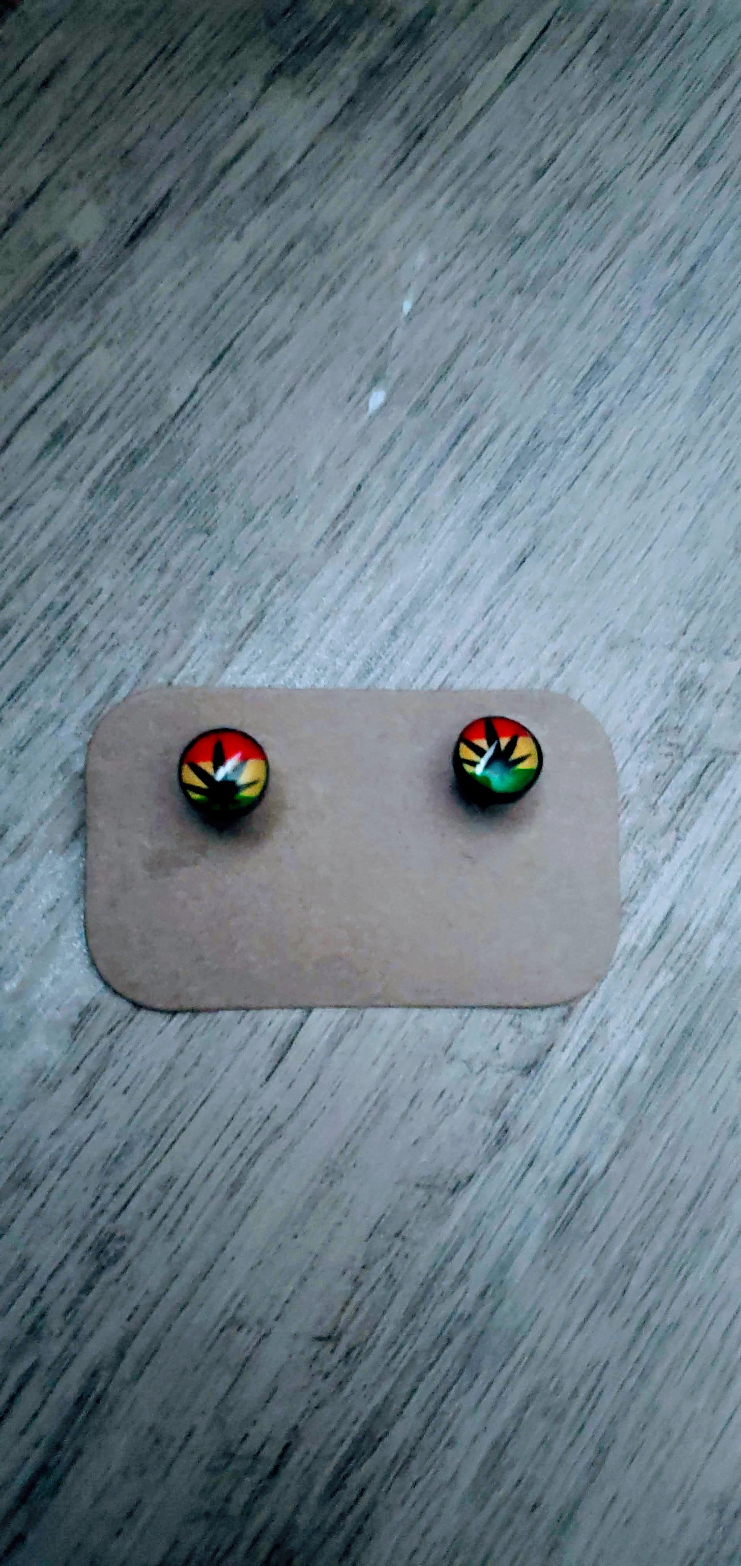 Retro Leaf Rasta Earrings